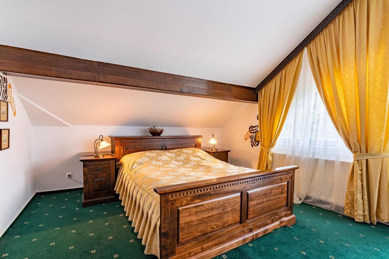 Hotel Regal Sinaia Exteriér fotografie